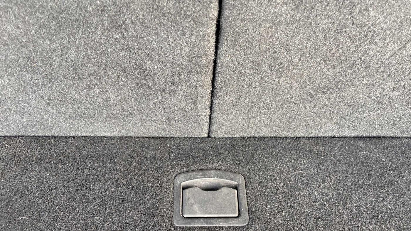 2018 Mahindra XUV500 W7, Diesel, Manual, 38,047 km, Boot Inside