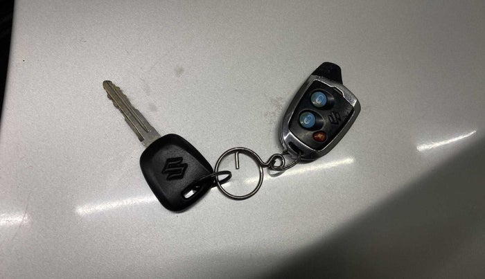 2016 Maruti Alto 800 LXI, Petrol, Manual, 22,731 km, Key Close Up