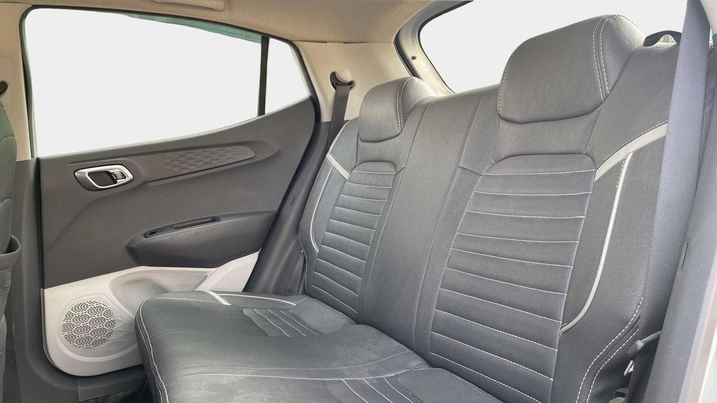 2019 Hyundai GRAND I10 NIOS SPORTZ AMT 1.2 KAPPA VTVT, Petrol, Automatic, 86,551 km, Right Side Rear Door Cabin