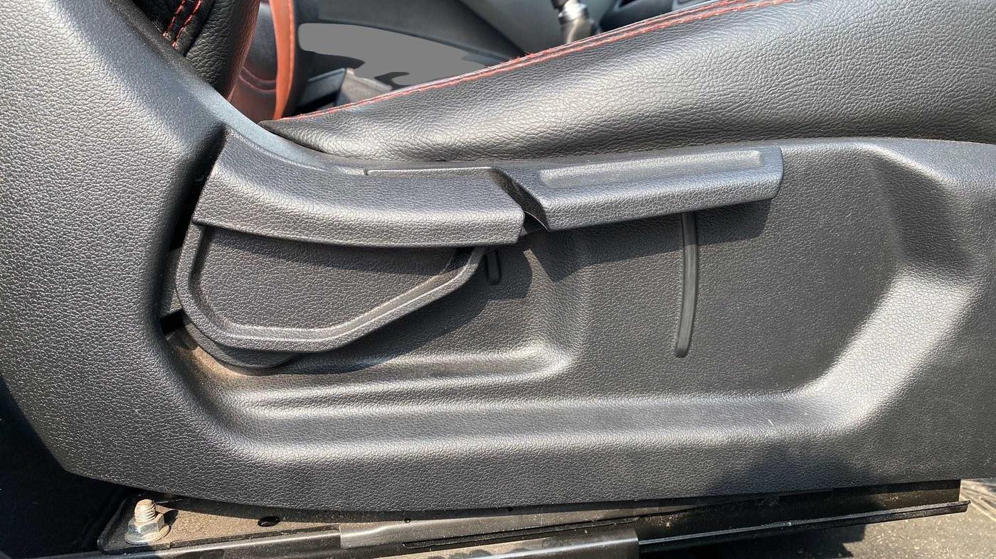 2019 Hyundai GRAND I10 NIOS SPORTZ 1.2 KAPPA VTVT DUAL TONE, Petrol, Manual, 54,839 km, Driver Side Adjustment Panel