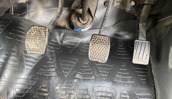 2019 Maruti Eeco 5 STR WITH A/C+HTR, Petrol, Manual, 18,372 km, Pedals