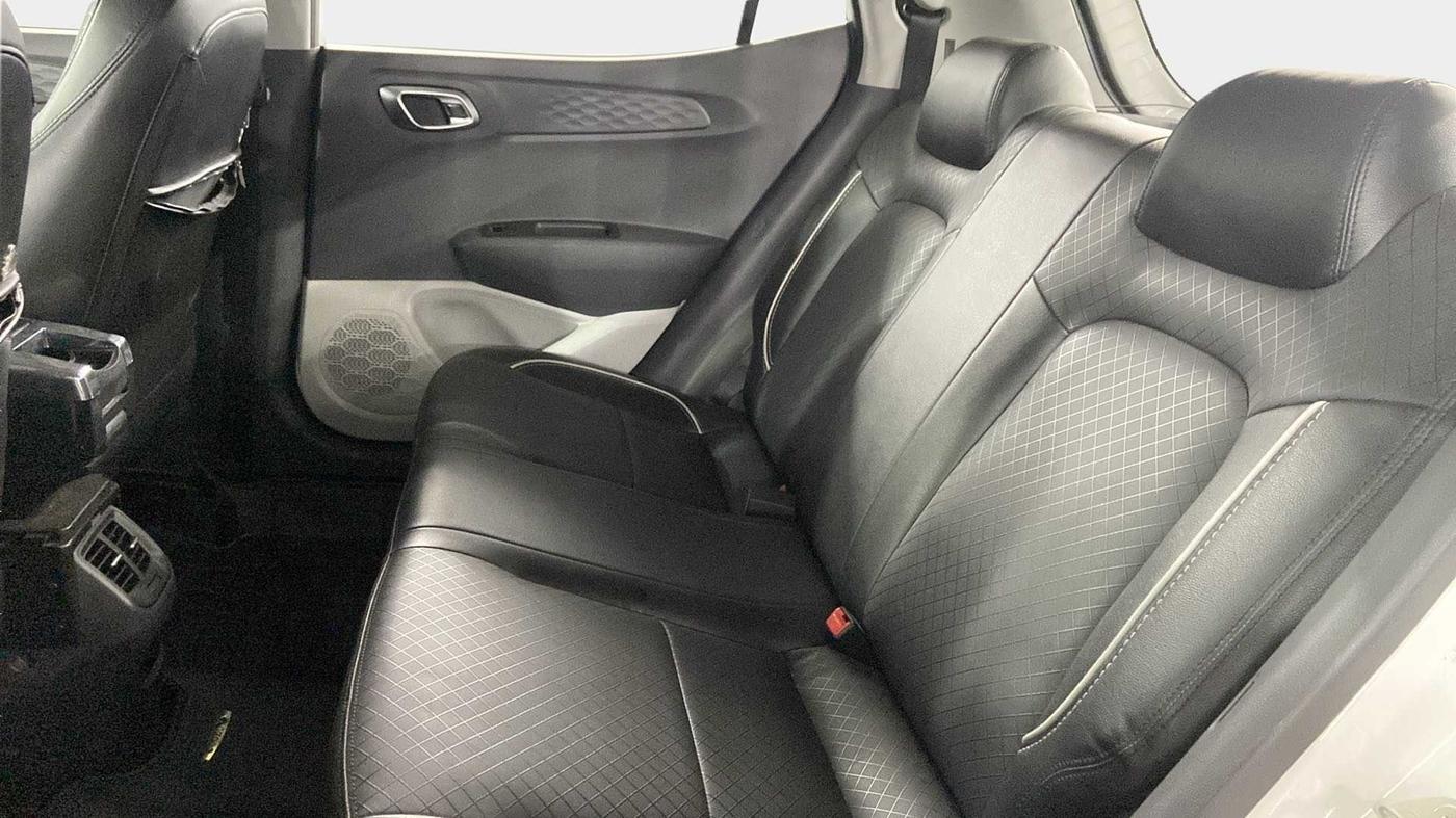 2020 Hyundai GRAND I10 NIOS SPORTZ AMT 1.2 KAPPA VTVT, Petrol, Automatic, 36,645 km, Right Side Rear Door Cabin