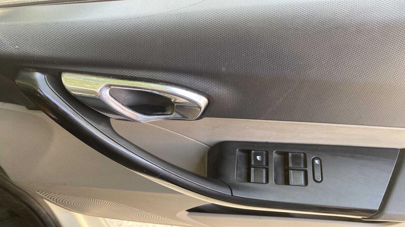 2019 Tata Tiago XZ PETROL, Petrol, Manual, 10,213 km, Driver Side Door Panels Control