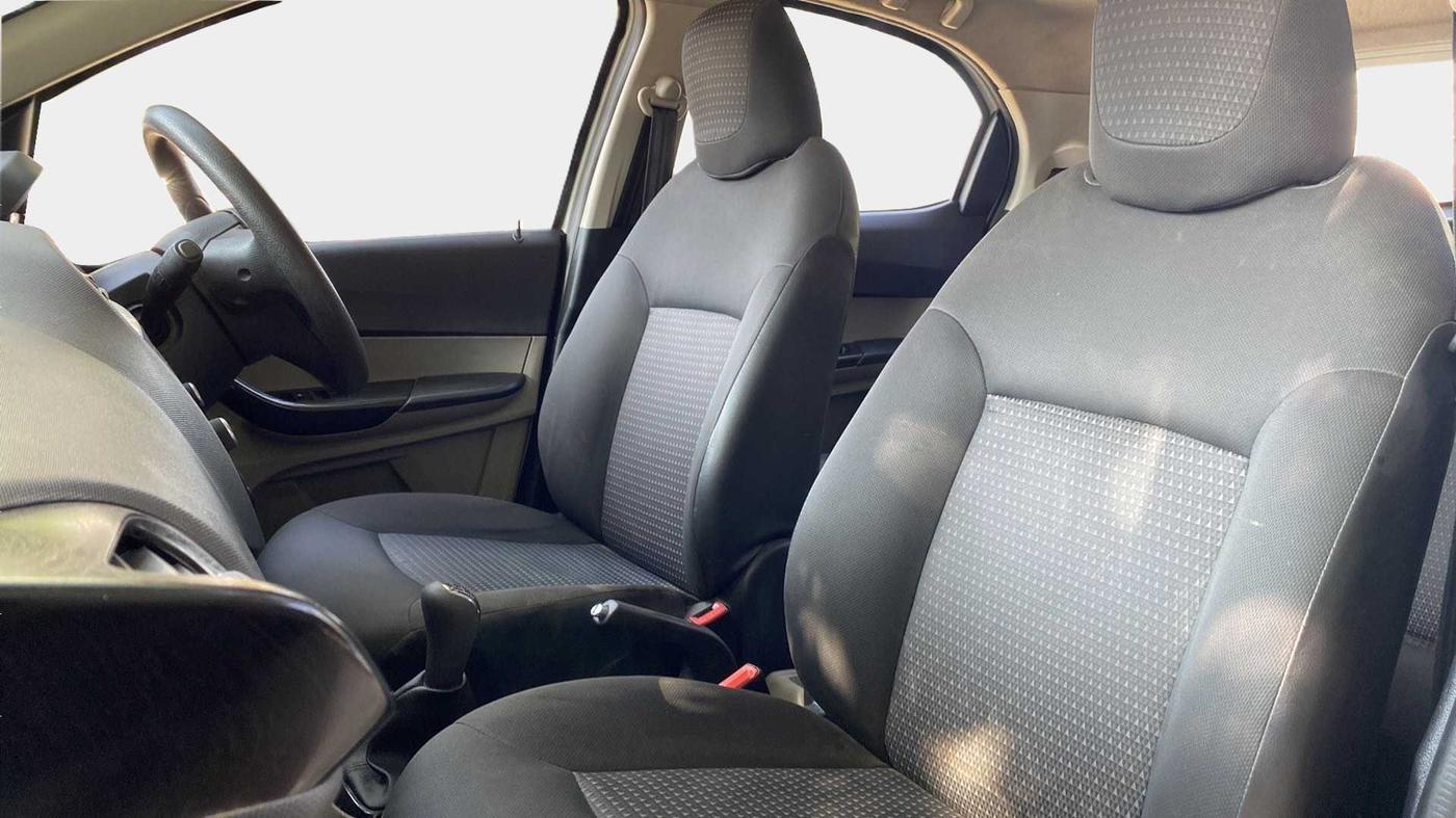 2019 Tata Tiago XZ PETROL, Petrol, Manual, 10,213 km, Right Side Front Door Cabin