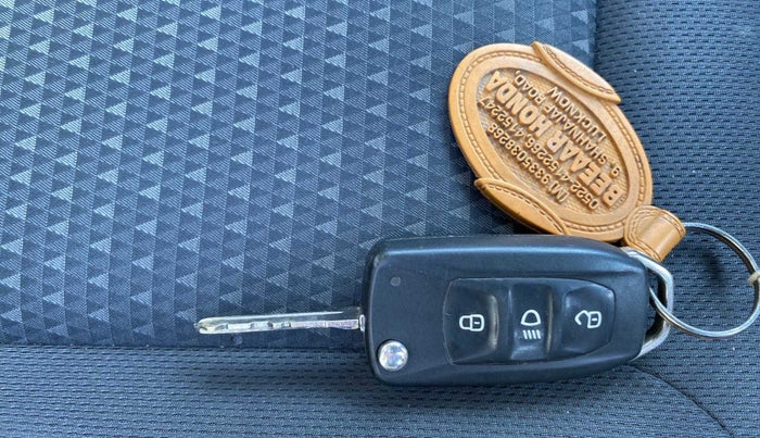 2019 Tata Tiago XZ PETROL, Petrol, Manual, 10,213 km, Key Close Up