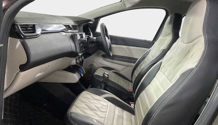 2022 Renault TRIBER RXT, Petrol, Manual, 11,614 km, Right Side Front Door Cabin