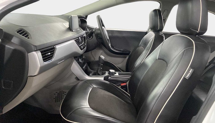 2019 Tata NEXON XZ PETROL, Petrol, Manual, 50,167 km, Right Side Front Door Cabin