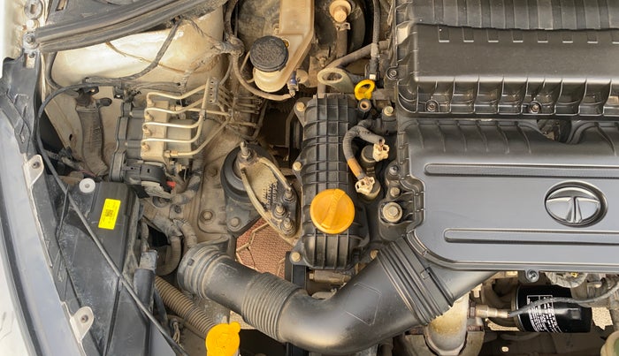 2021 Tata Tiago XE PETROL, Petrol, Manual, 30,965 km, Engine View - Right