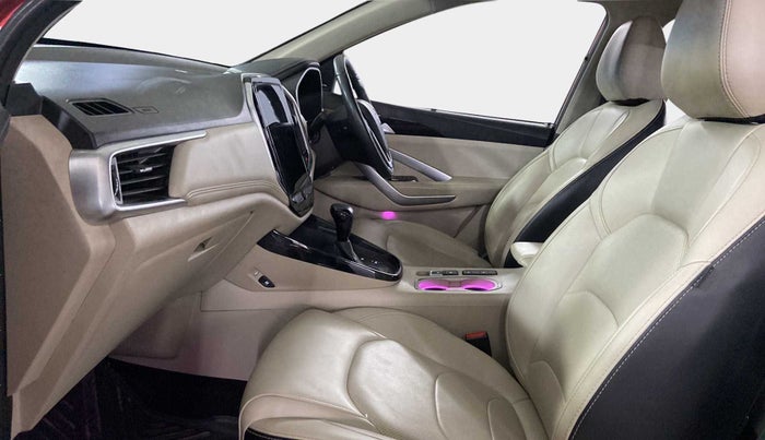 2021 MG HECTOR SHARP 1.5 DCT PETROL, Petrol, Automatic, 29,600 km, Right Side Front Door Cabin