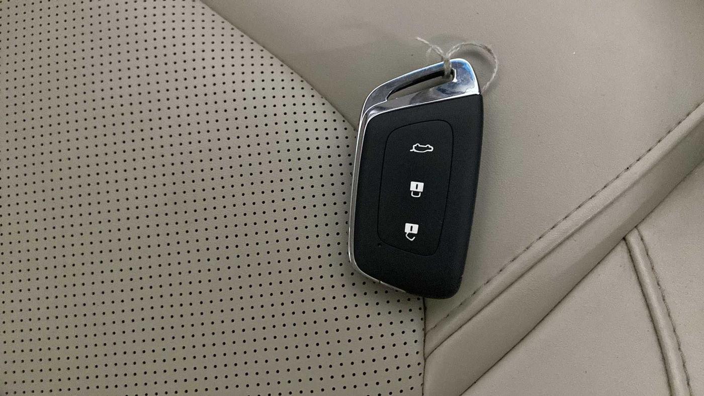 2021 MG HECTOR SHARP 1.5 DCT PETROL, Petrol, Automatic, 29,600 km, Key Close Up