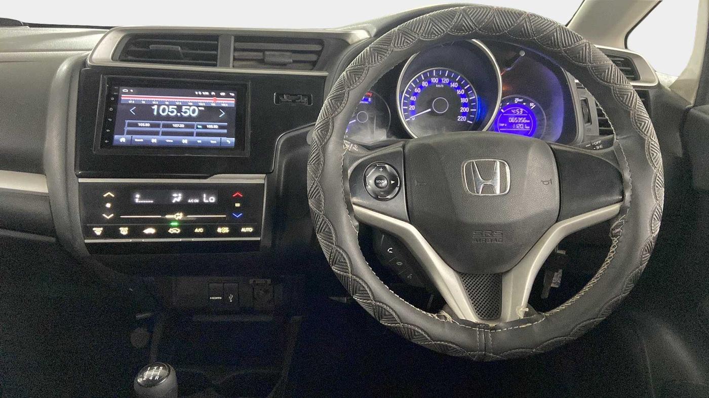 2017 Honda WR-V 1.2L I-VTEC VX MT, CNG, Manual, 65,973 km, Steering Wheel Close Up
