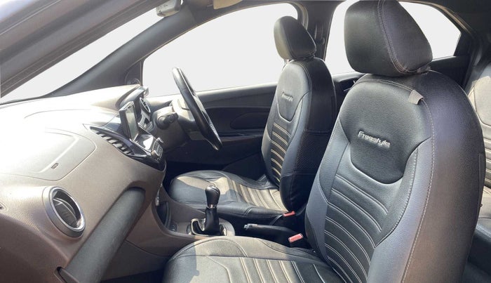 2018 Ford FREESTYLE TITANIUM 1.2 PETROL, Petrol, Manual, 72,940 km, Right Side Front Door Cabin