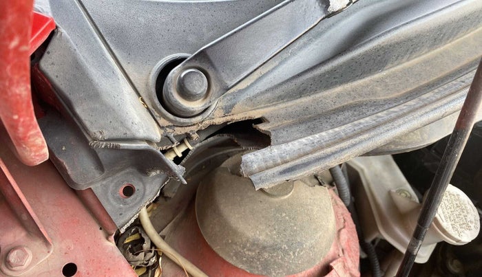 2017 Maruti Baleno DELTA PETROL 1.2, Petrol, Manual, 64,218 km, Bonnet (hood) - Cowl vent panel has minor damage