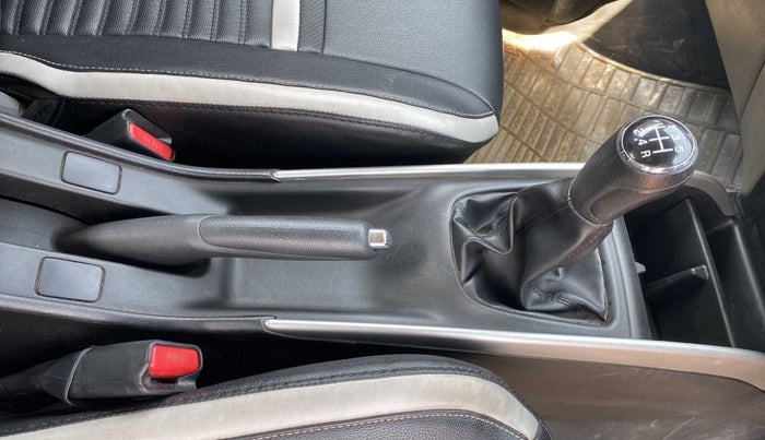 2017 Maruti Baleno DELTA PETROL 1.2, Petrol, Manual, 64,218 km, Gear Lever