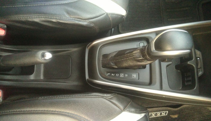 2021 Maruti XL6 ZETA AT, Petrol, Automatic, 17,898 km, Gear Lever