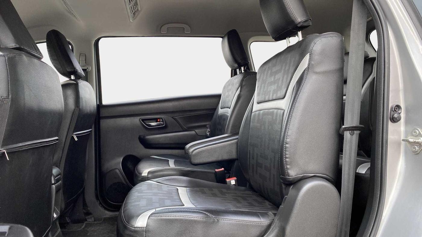 2021 Maruti XL6 ZETA AT, Petrol, Automatic, 17,898 km, Right Side Rear Door Cabin