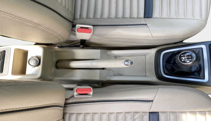 2018 Maruti Dzire VXI, Petrol, Manual, 29,825 km, Gear Lever