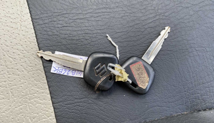 2020 Maruti Eeco 5 STR WITH A/C+HTR, Petrol, Manual, 14,714 km, Key Close Up