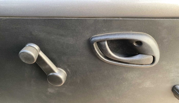 2020 Maruti Eeco 5 STR WITH A/C+HTR, Petrol, Manual, 14,714 km, Driver Side Door Panels Control