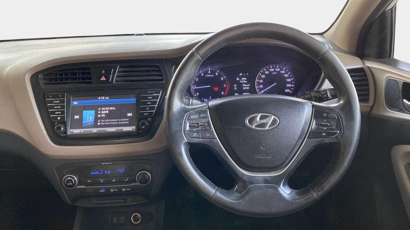 2016 Hyundai Elite i20 ASTA 1.2, Petrol, Manual, 69,410 km, Steering Wheel Close Up