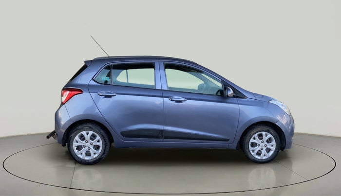 2016 Hyundai Grand i10 SPORTZ 1.2 KAPPA VTVT, Petrol, Manual, 58,865 km, Right Side View