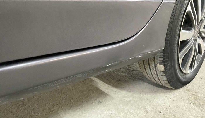 2017 Honda City 1.5L I-VTEC V MT, Petrol, Manual, 39,885 km, Left running board - Minor scratches