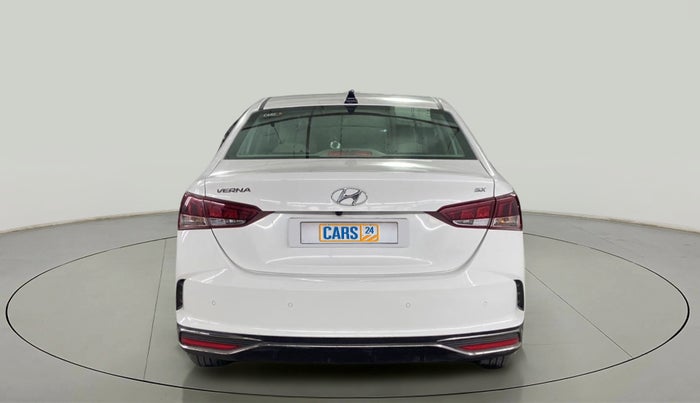 2021 Hyundai Verna SX 1.5 VTVT IVT, Petrol, Automatic, 17,138 km, Back/Rear