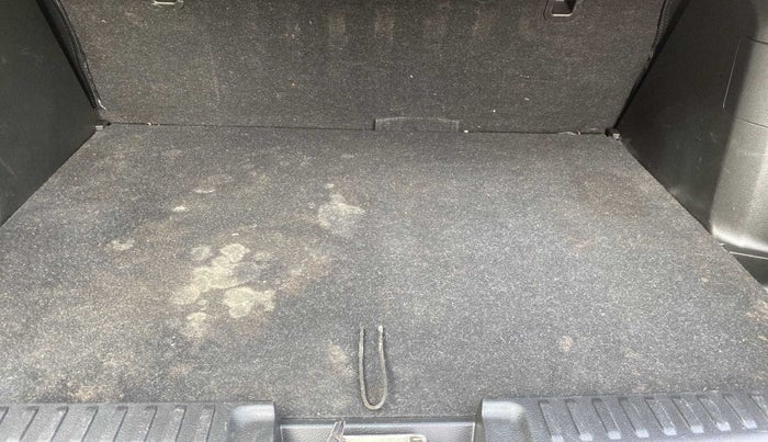 2021 Maruti Vitara Brezza VXI AT SHVS, Petrol, Automatic, 47,695 km, Boot Inside