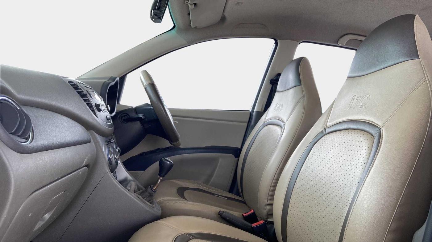 2013 Hyundai i10 SPORTZ 1.2, Petrol, Manual, 76,896 km, Right Side Front Door Cabin