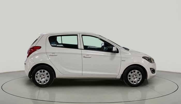 2013 Hyundai i20 MAGNA (O) 1.2, Petrol, Manual, 68,039 km, Right Side View