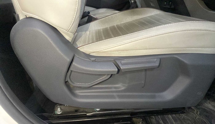 2021 Hyundai AURA S 1.2 AMT, Petrol, Automatic, 11,560 km, Driver Side Adjustment Panel