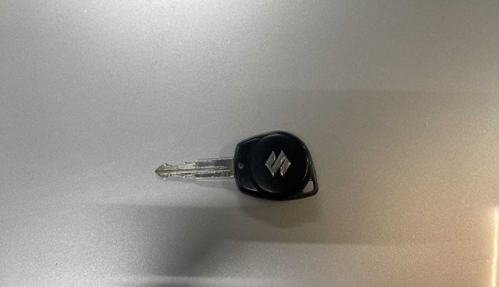 2020 Maruti Alto VXI, Petrol, Manual, 77,490 km, Key Close Up