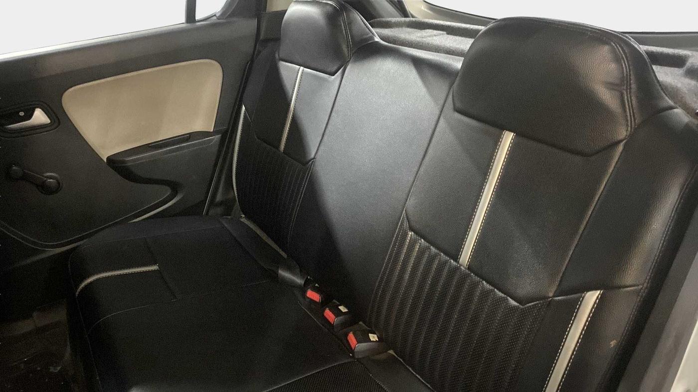 2020 Maruti Alto VXI, Petrol, Manual, 77,490 km, Right Side Rear Door Cabin
