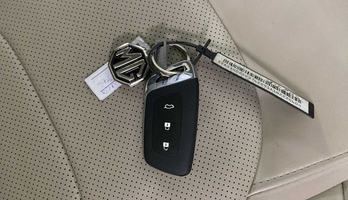 2022 MG HECTOR SHARP 2.0 DIESEL, Diesel, Manual, 10,184 km, Key Close Up