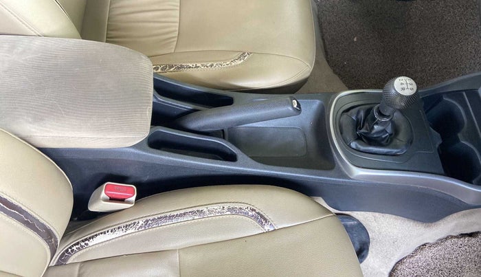 2015 Honda City 1.5L I-VTEC V MT, CNG, Manual, 93,190 km, Gear Lever