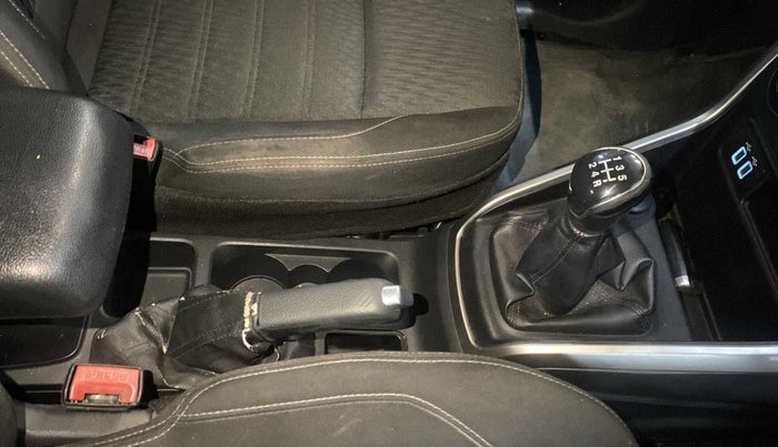 2017 Ford Ecosport TITANIUM 1.5L DIESEL, Diesel, Manual, 70,767 km, Gear Lever