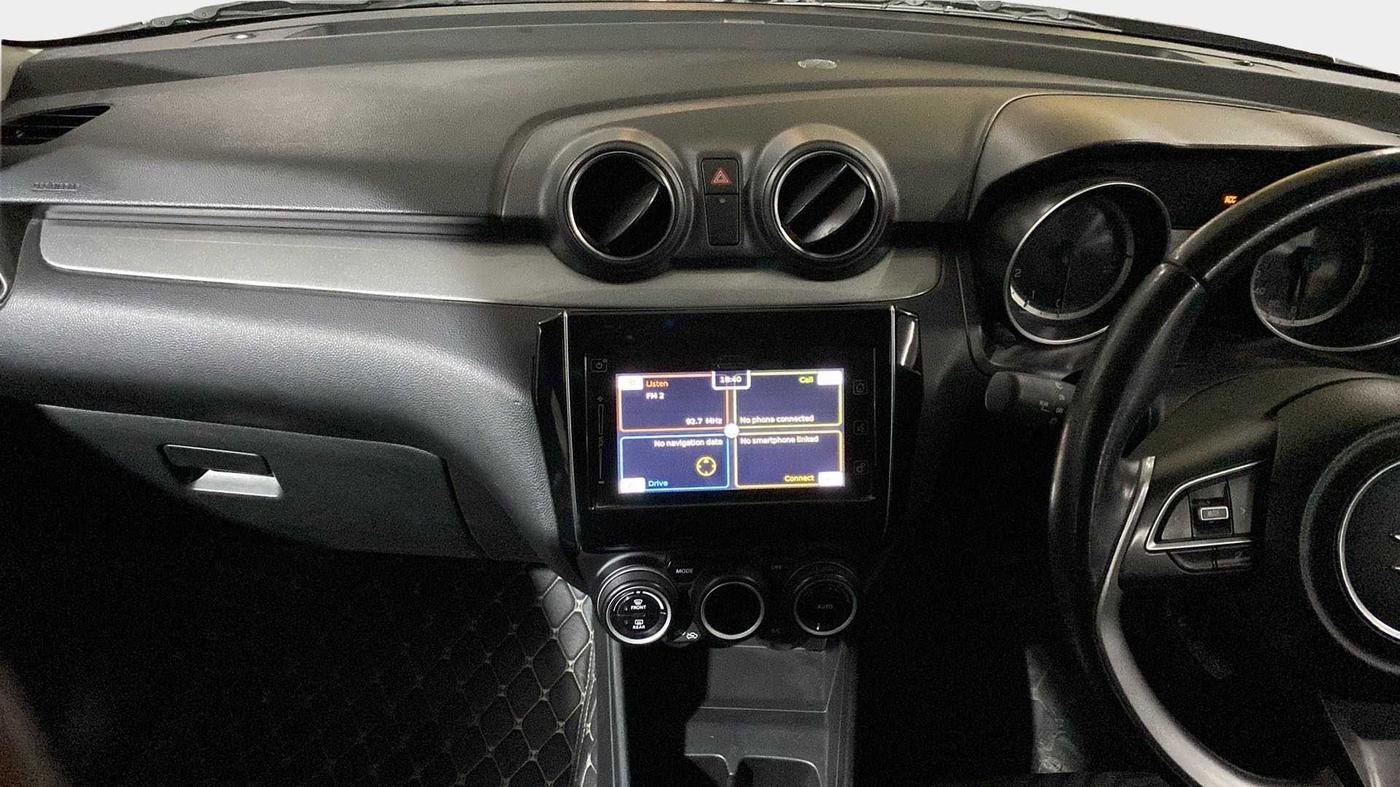 2020 Maruti Swift ZXI PLUS AMT, Petrol, Automatic, 29,404 km, Air Conditioner