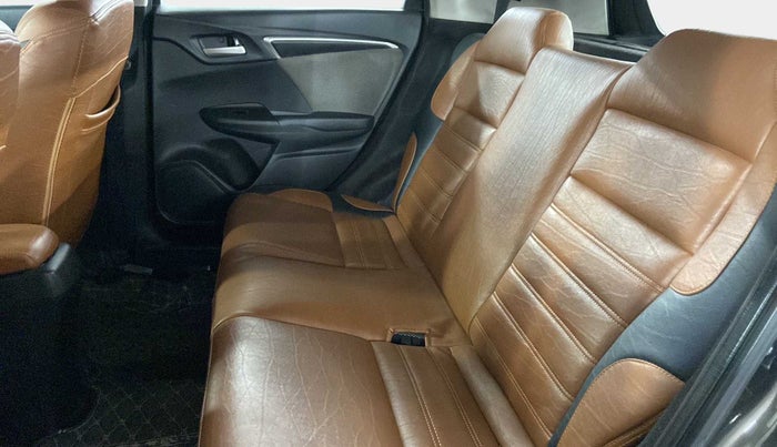 2017 Honda WR-V 1.2L I-VTEC VX MT, Petrol, Manual, 53,104 km, Right Side Rear Door Cabin