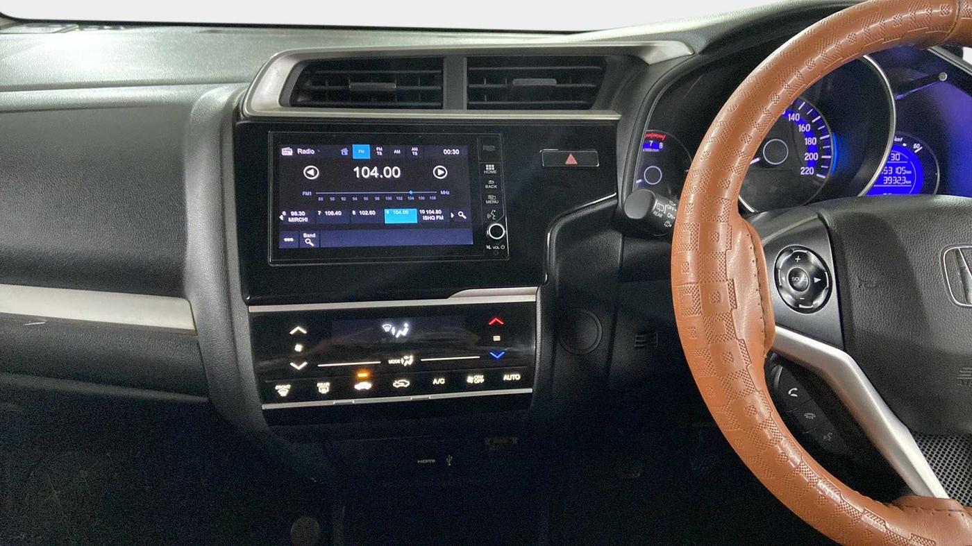 2017 Honda WR-V 1.2L I-VTEC VX MT, Petrol, Manual, 53,104 km, Infotainment System