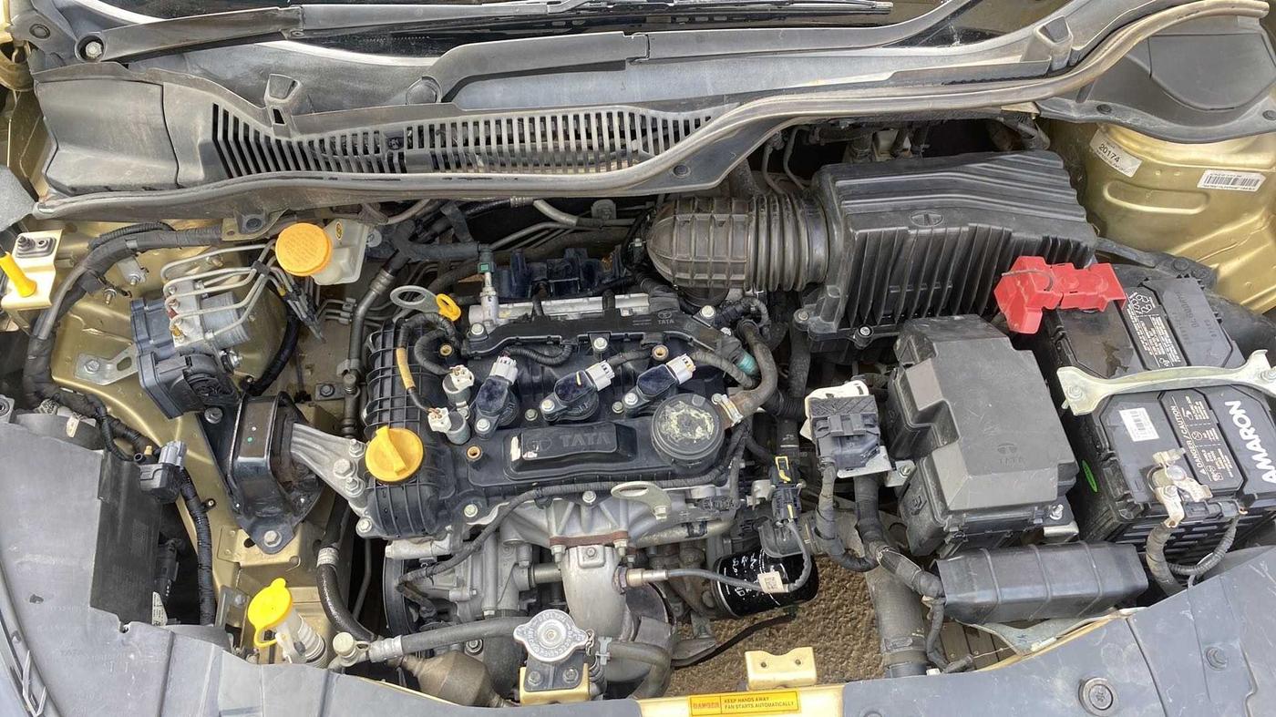 2020 Tata ALTROZ XZ PETROL, Petrol, Manual, 93,526 km, Open Bonet
