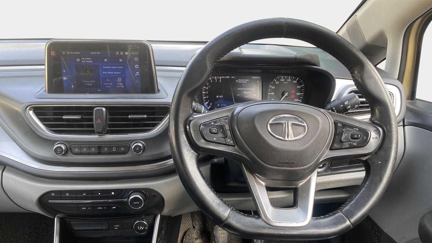 2020 Tata ALTROZ XZ PETROL, Petrol, Manual, 93,526 km, Steering Wheel Close Up