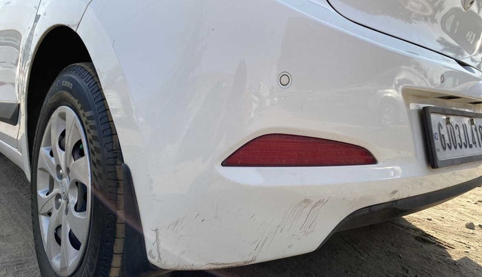 2017 Hyundai Elite i20 SPORTZ 1.2, CNG, Manual, 95,103 km, Rear bumper - Minor scratches