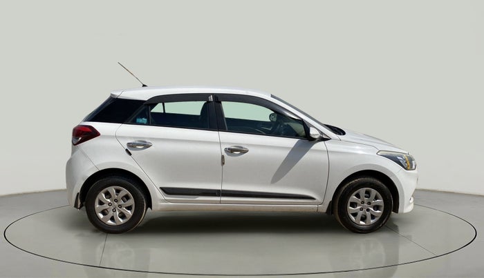 2017 Hyundai Elite i20 SPORTZ 1.2, CNG, Manual, 95,103 km, Right Side View