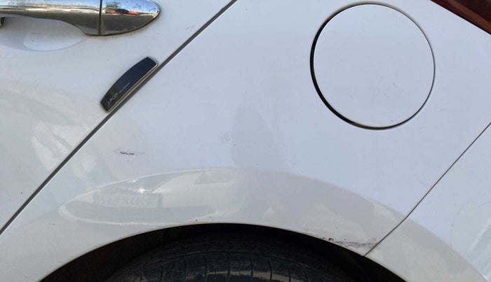 2017 Hyundai Elite i20 SPORTZ 1.2, CNG, Manual, 95,103 km, Left quarter panel - Minor scratches