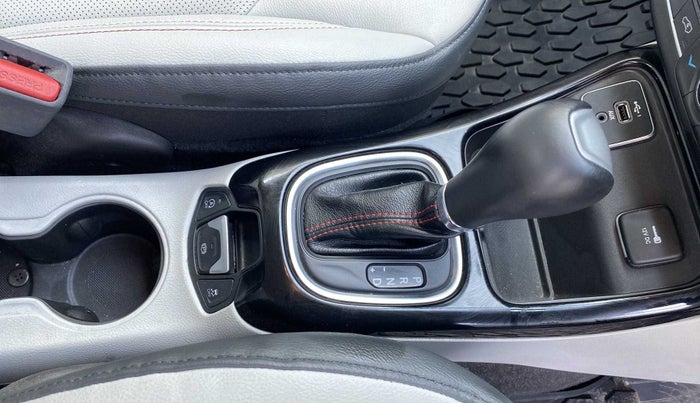 2020 Jeep Compass LIMITED PLUS PETROL AT, Petrol, Automatic, 30,131 km, Gear Lever