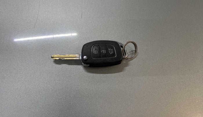2019 Hyundai Creta EX 1.6 PETROL, Petrol, Manual, 24,484 km, Key Close Up