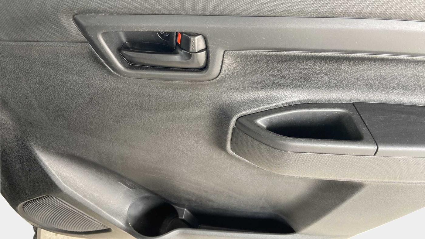 2021 Maruti S PRESSO VXI PLUS AMT, Petrol, Automatic, 38,827 km, Driver Side Door Panels Control