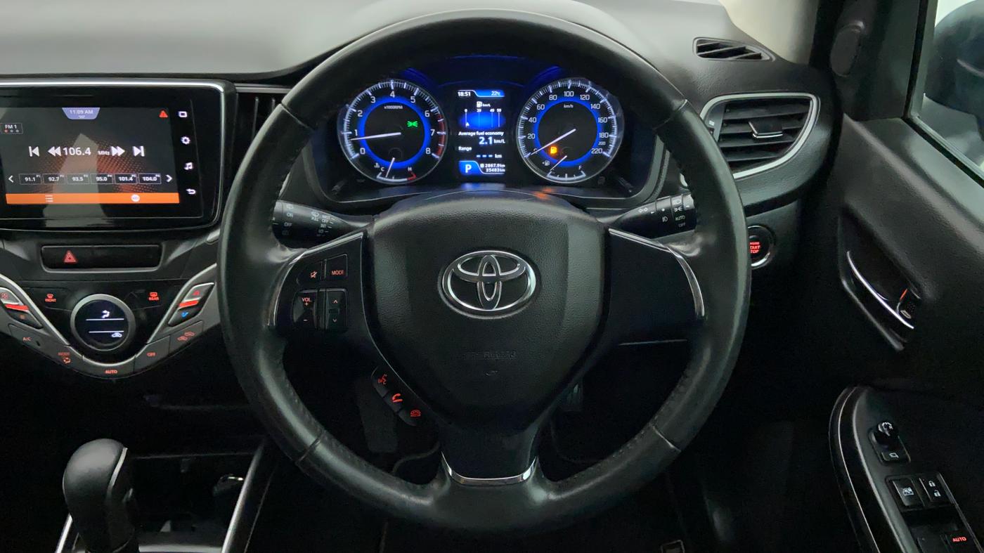 2020 Toyota Glanza V CVT, Petrol, Automatic, 35,636 km, Steering Wheel Close Up