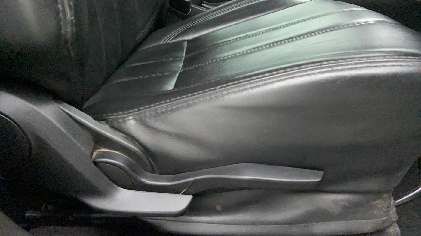 2020 Toyota Glanza V CVT, Petrol, Automatic, 35,636 km, Driver Side Adjustment Panel
