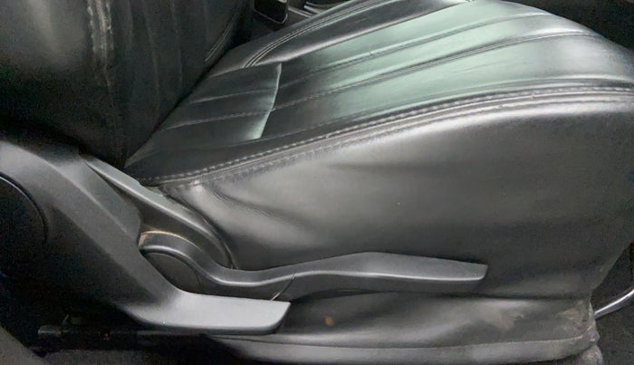 2020 Toyota Glanza V CVT, Petrol, Automatic, 35,636 km, Driver Side Adjustment Panel